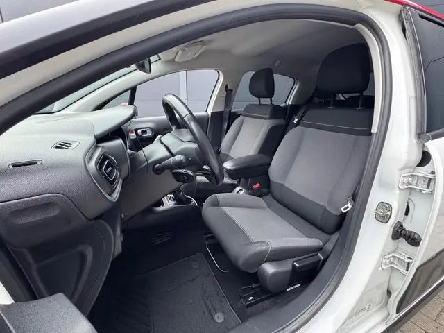 Citroën C3 1.2 PureTech / Navi / Camera / Nap 2017 Benzine 6