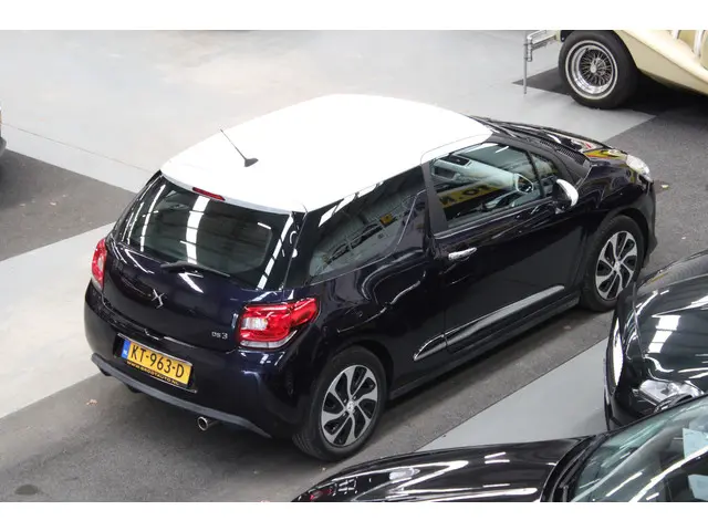 DS DS 3 1.2 PureTech Chic 2016 Benzine 23
