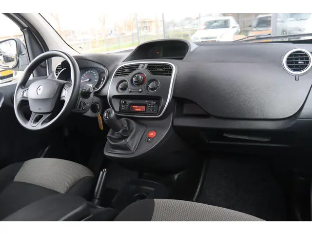 Renault Kangoo 1.5 dCi 90 PK 2018 Diesel 12