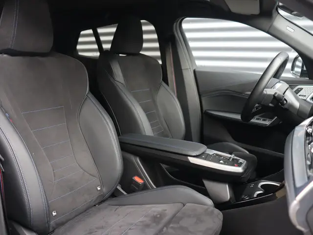 BMW iX2 eDrive20 2024 Elektrisch 8