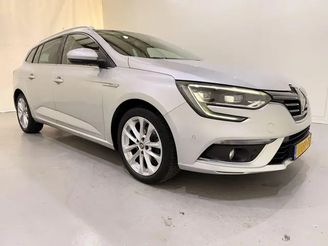 Renault Mégane SW 1.3 TCe 140 GT Line Aut 2019 Benzine 28