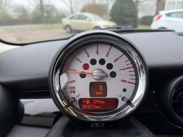 MINI One Mini 1.6 Holland Street 2013 Benzine 10