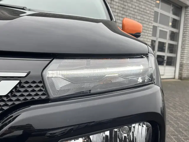 Dacia Spring Comfort Plus 27 kWh 2023 Elektrisch 27