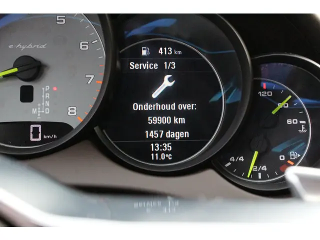 Porsche Cayenne 3.0 S E-Hybrid 2015 Hybride Benzine 82