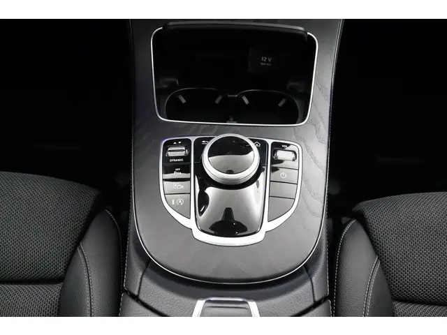 Mercedes-Benz E-Klasse 200 Business 2018 Benzine 37