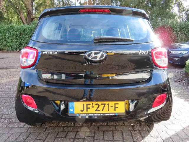 Hyundai i10 3