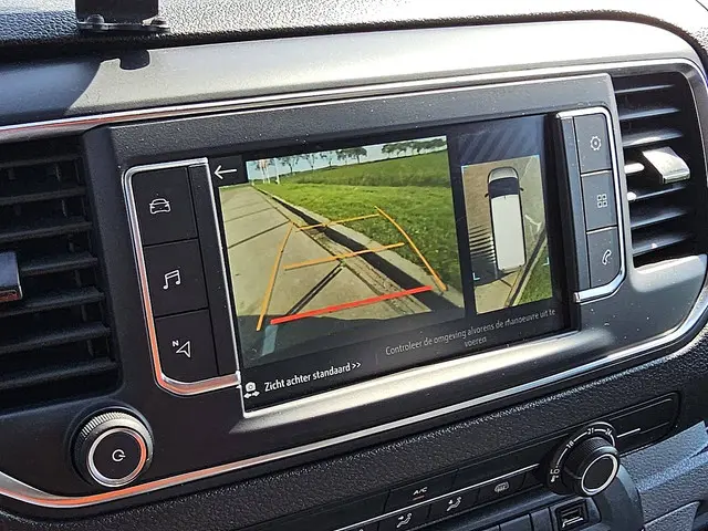 Opel Vivaro 2.0 2020 Diesel 13