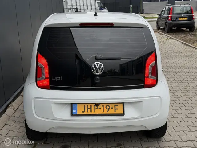Volkswagen up! 1.0 high up! BlueMotion 2015 Benzine 20