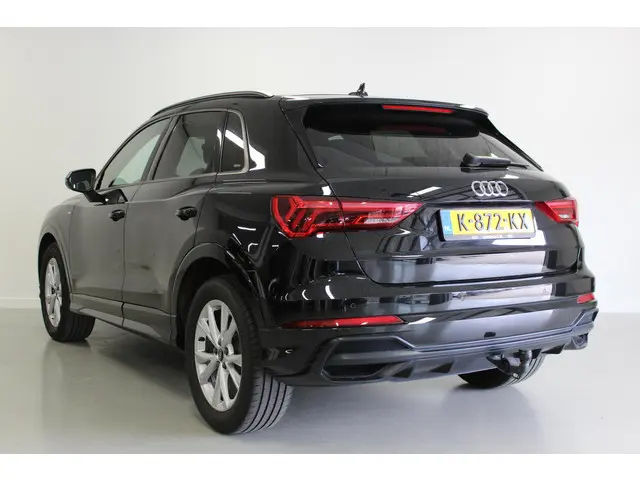 Audi Q3 35 TFSI S edition 2021 Benzine 6