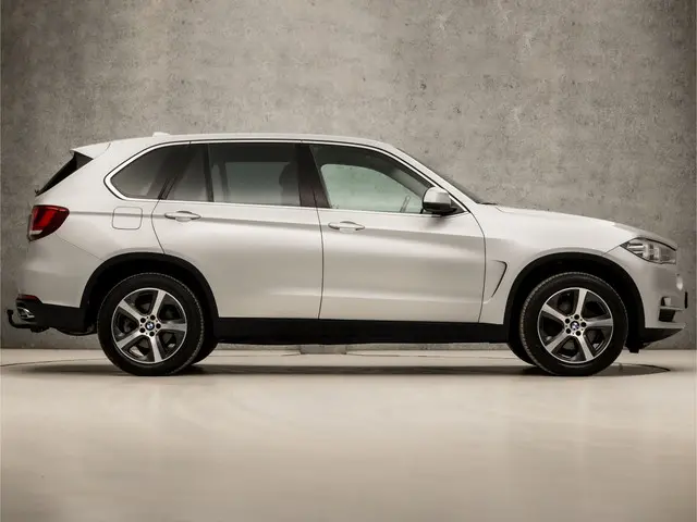 BMW X5 xDrive40e High Executive 2015 Hybride Benzine 4