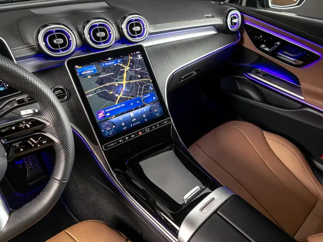 Mercedes-Benz CLE Coupé 300 e 2025 Hybride Benzine 13