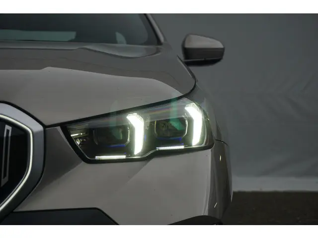 BMW 5 Serie Sedan 520i 2025 Benzine 4