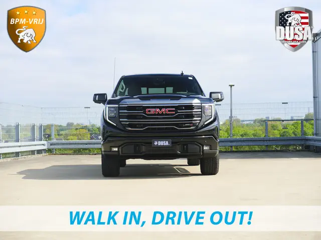 GMC Sierra 1500 | AT4 | 6.2L V8 | Black Ops 2024 Benzine 12