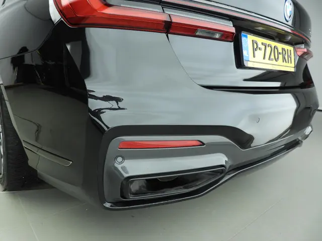 BMW 7 Serie 745e 2022 Hybride Benzine 51