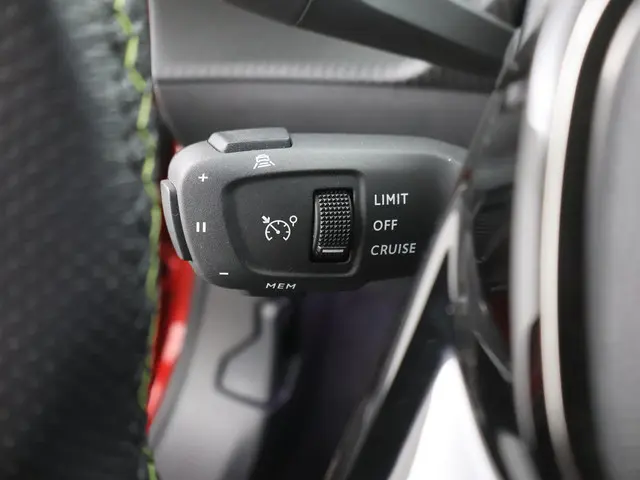 Peugeot e-2008 EV GT 50 kWh 2020 Elektrisch 22