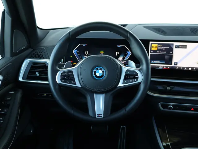 BMW X5 xDrive50e 2025 Hybride Benzine 26