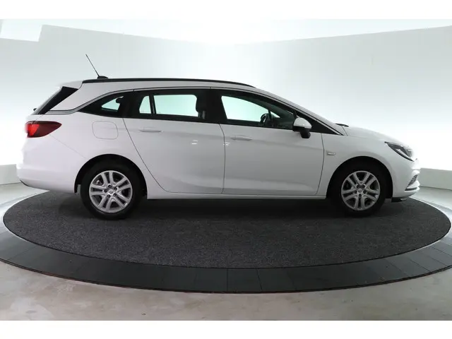 Opel Astra Sports Tourer 1.0 Turbo Business 2019 Benzine 6