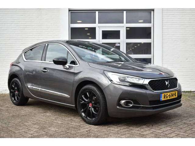 DS DS 4 PureTech 130 Performance Line 2017 Benzine 11