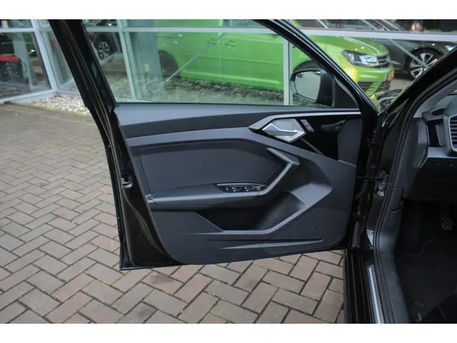 Audi A1 Sportback 25 TFSI Adv. ed. 2023 Benzine 11