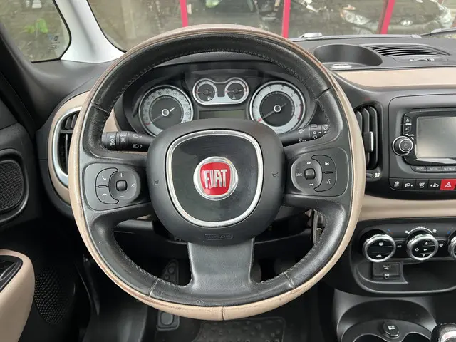 Fiat 500L 1.4-16V Lounge 2012 Benzine 16