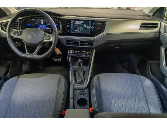 Volkswagen Taigo 1.0 TSI Life Edition 2024 Benzine 17