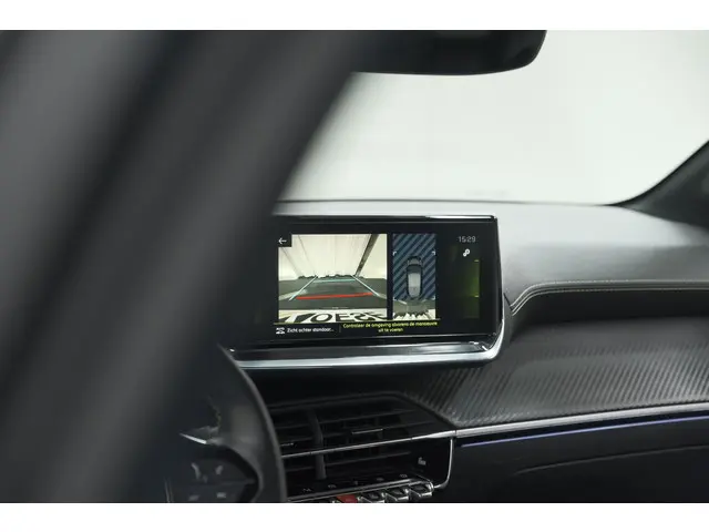 Peugeot 208 PureTech 100 GT 2021 Benzine 61