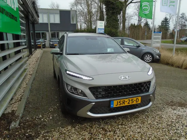 Hyundai Kona 1.6 GDI HEV Fashion 2023 Hybride Benzine 6