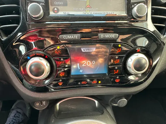 Nissan Juke 1.6 Acenta / Navi / Camera 2013 Benzine 9
