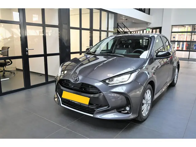 Mazda 2 Hybrid