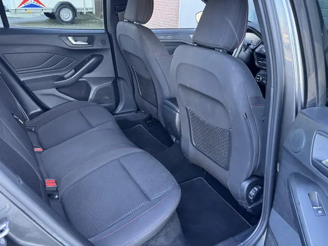 Ford Focus 1.0 ECOBOOST ST LINE BUSINESS 2019 Benzine 11