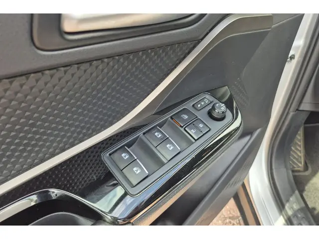 Toyota C-HR 1.8 Hybrid Style 2019 Hybride Benzine 13