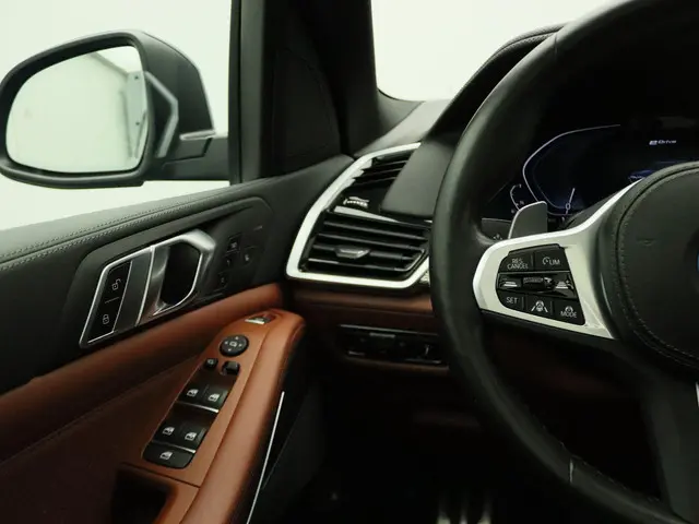 BMW X5 xDrive45e 2022 Hybride Benzine 15