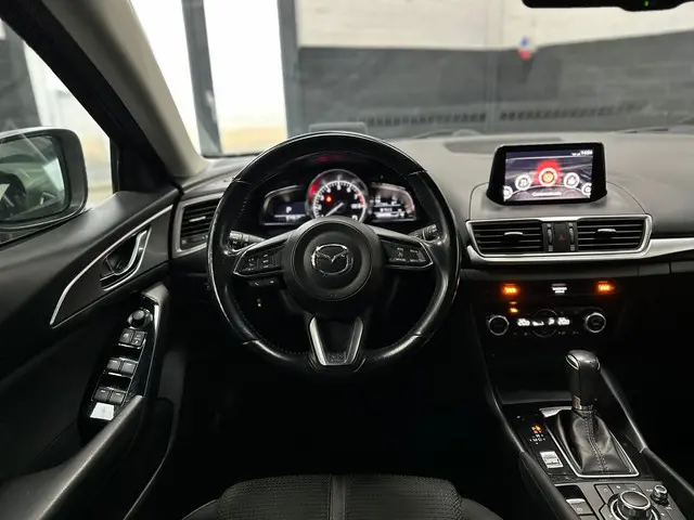Mazda 3 2.0 SkyActiv-G 120 TS 2018 Benzine 8