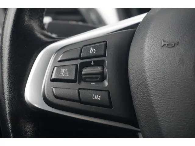 BMW X2 sDrive18i 2019 Benzine 11