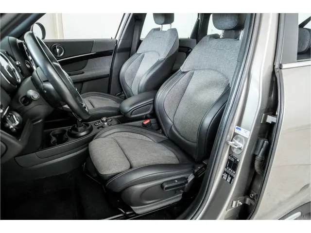 MINI Countryman 1.5 Automaat One Salt 2020 Benzine 27