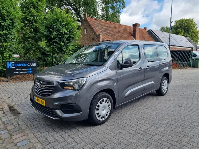 Opel Combo Tour 1.2 T. L2H1 Edit. 7p 2019 Benzine