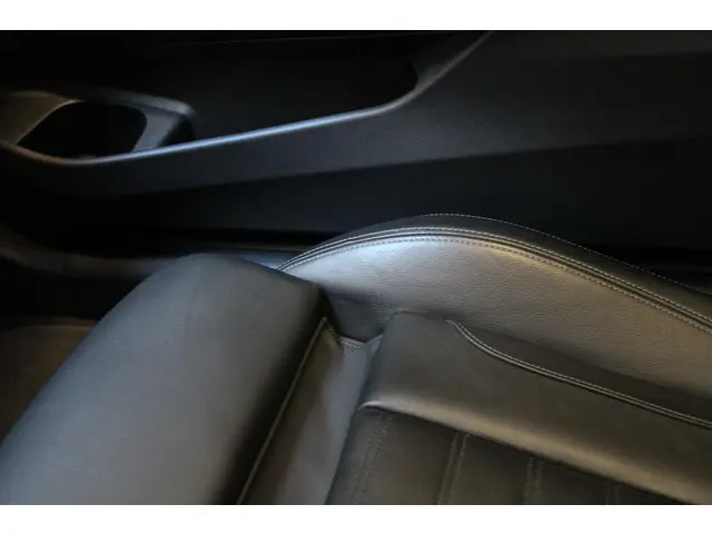 BMW 4 Serie Coupé 430i High Executive 2023 Benzine 56