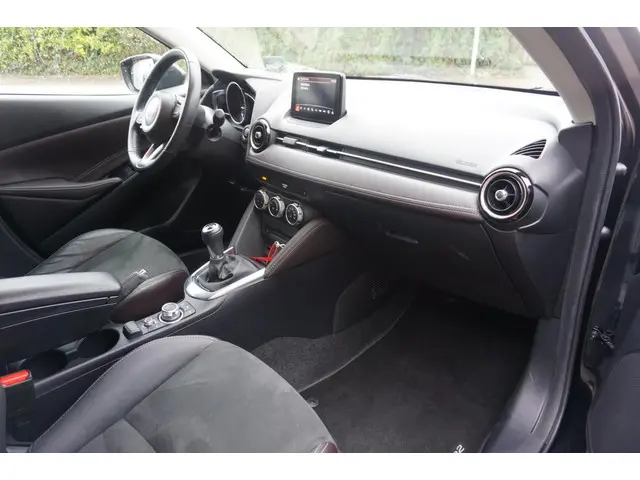 Mazda 2 1.5 Skyactiv-G GT-M 2019 Benzine 17