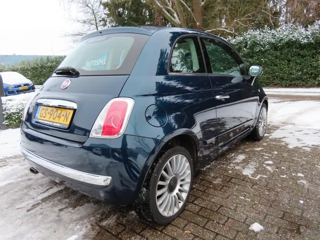 Fiat 500 0.9 TwinAir Turbo Lounge 2015 Benzine 4