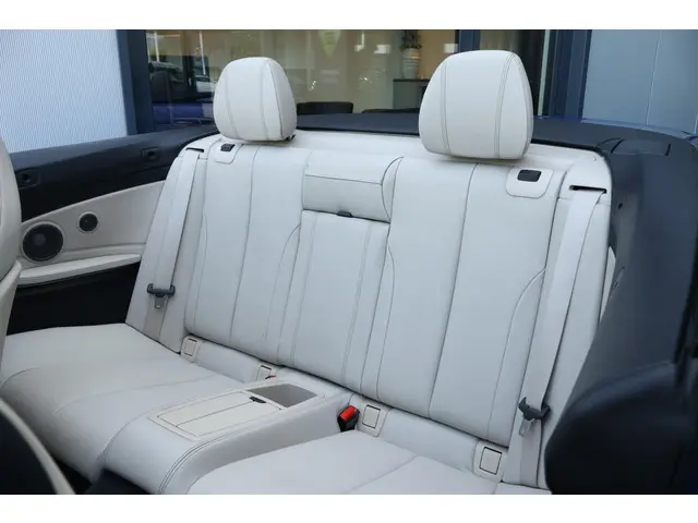 BMW 4 Serie Cabrio 435i M Sport 2016 Benzine 16