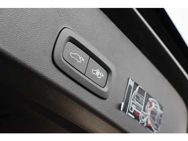 Volvo XC40 T4 Recharge Inscription 2022 Hybride Benzine 23