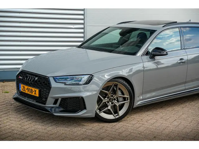 Audi RS4 A4 Avant 2.9 TFSI quattro 2018 Benzine 34