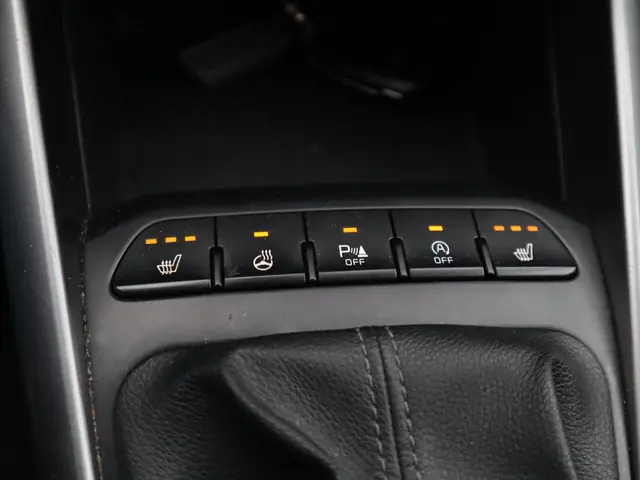 Kia Rio 1.0 T-GDI 120pk GT-Line 2019 Benzine 14