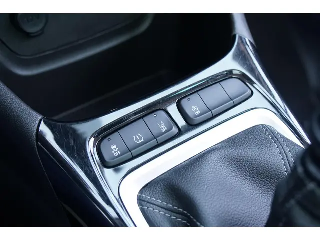 Opel Crossland X 1.2 Turbo Edition 2020 2020 Benzine 25