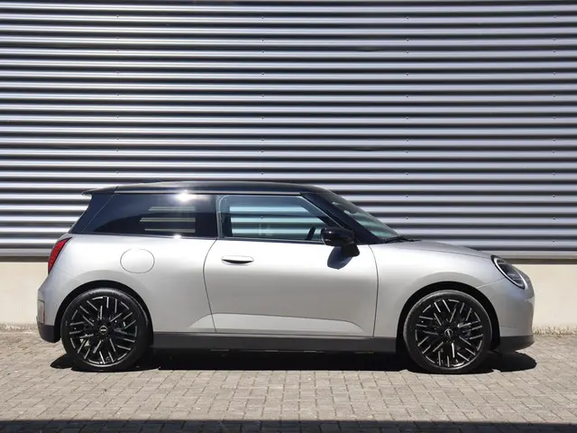 MINI 3-Deurs E 2025 Elektrisch 5