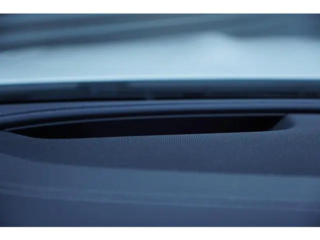 Mercedes-Benz E-Klasse Coupé 200 Premium 2018 Benzine 28