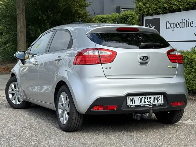 Kia Rio 1.2 CVVT Plus Pack 2013 Benzine 5