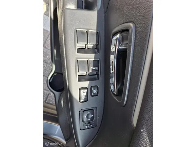 Mitsubishi ASX 1.6 Intro Edition ClearTec 2012 Benzine 13