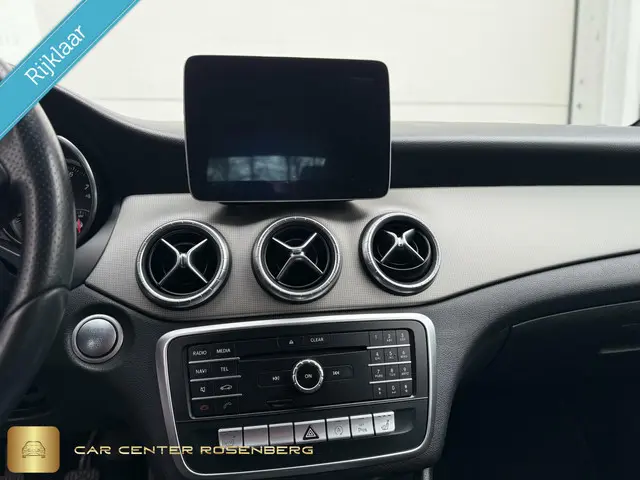 Mercedes-Benz CLA 180 Business Solution 2017 Benzine 13
