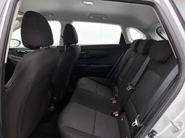 Hyundai i20 1.0 T-GDI 48V 120PK COMFORT 2023 Benzine 29